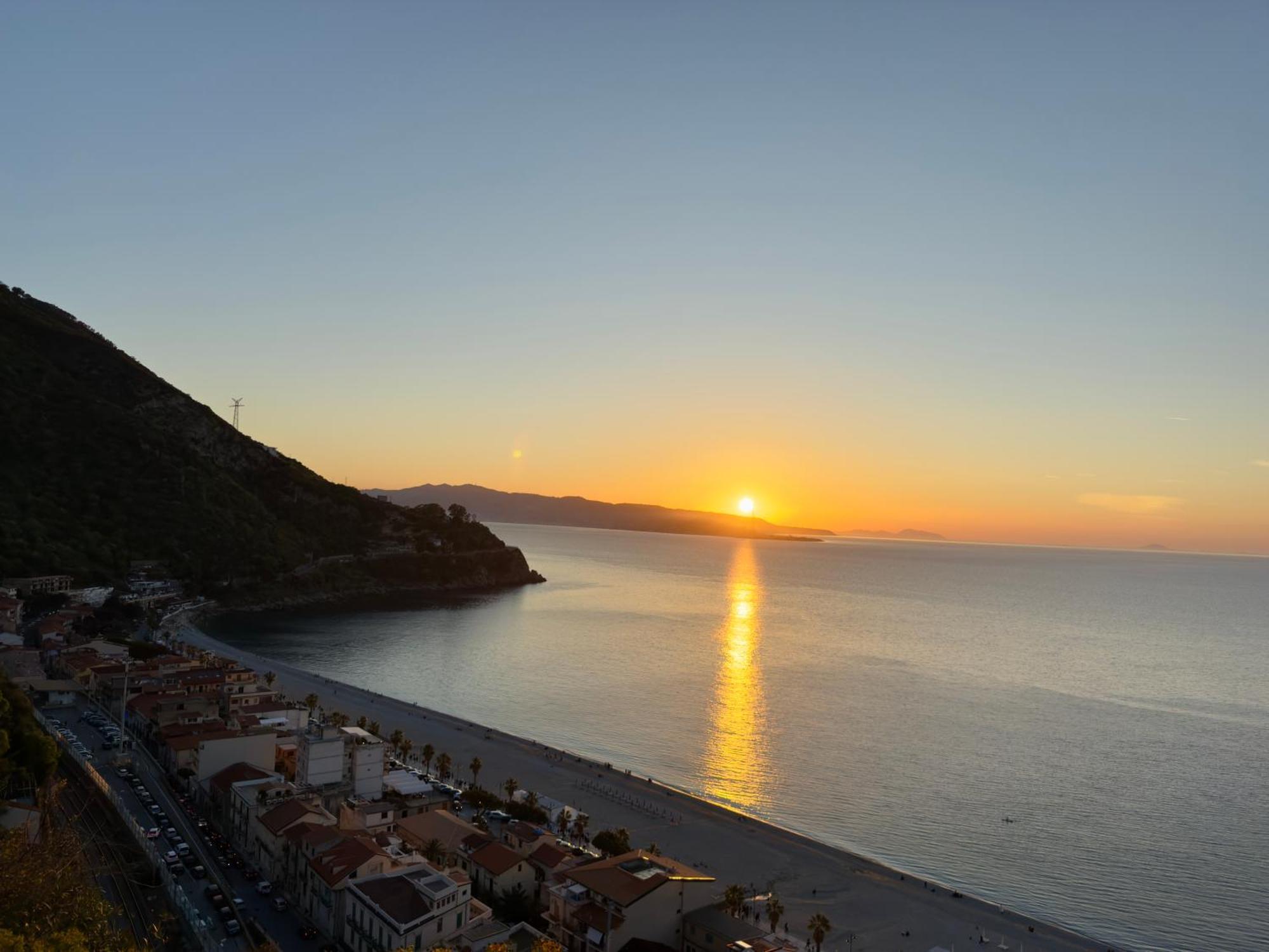 Leonardo Suites Scilla Exterior foto